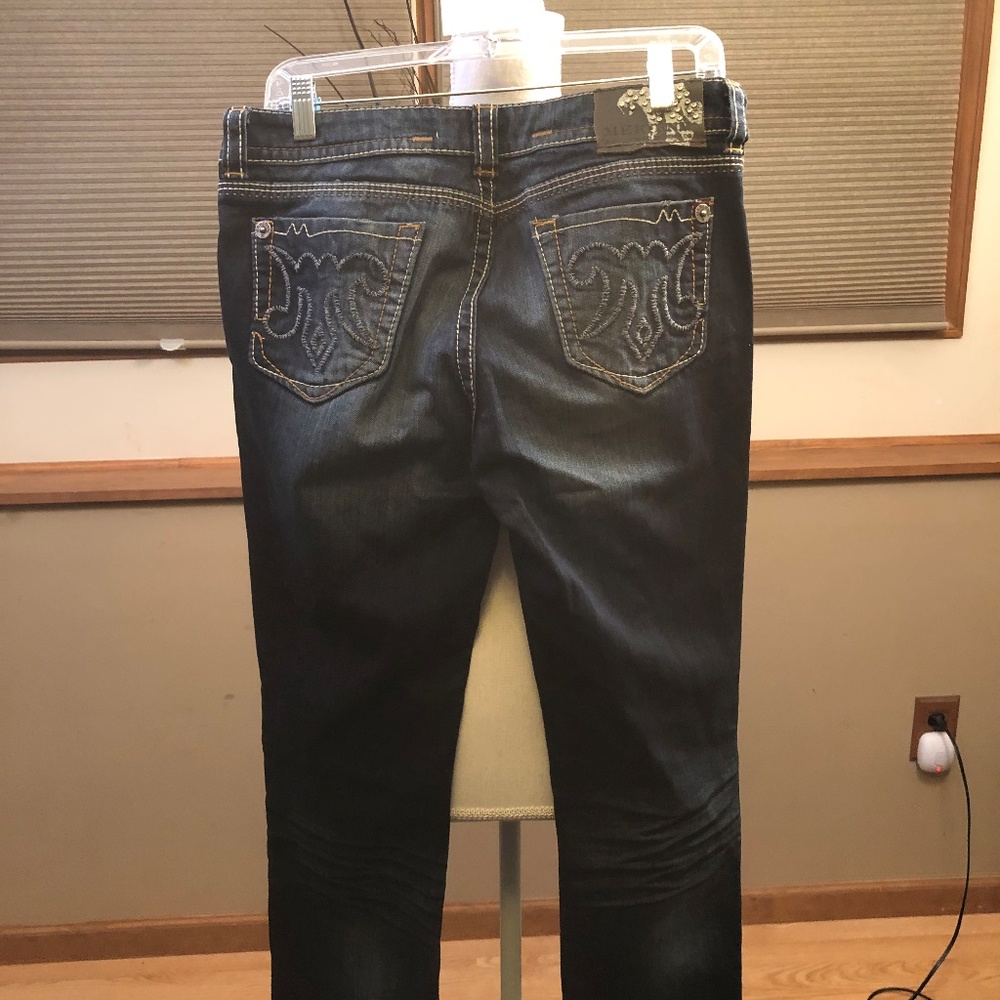 jeans - Picture 2 of 5